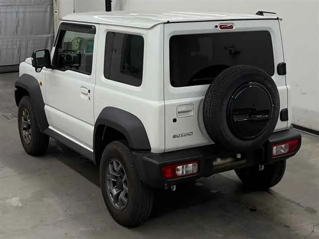 SUZUKI JIMNY SIERRA 2023