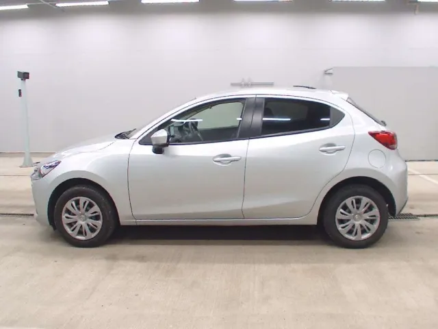 MAZDA MAZDA2 2023