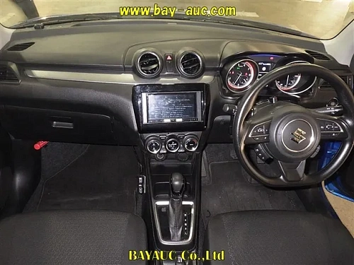 SUZUKI SWIFT 2023